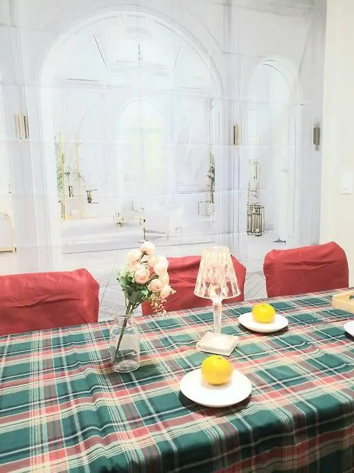 Entire Private House In Seoul 2Br, Kitchen, Family Stay Apartment